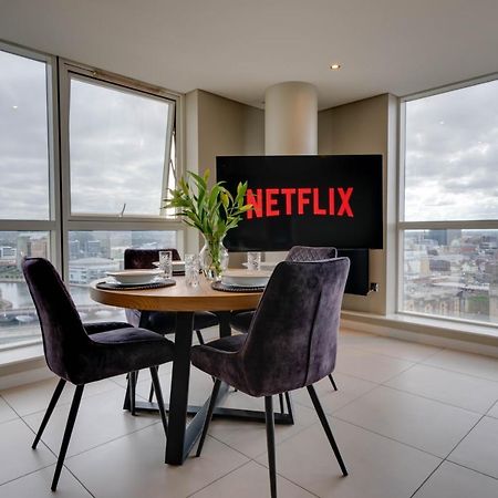 Tallest Building In The City Centre Sleeps 5 Incredible City Mountain And Lagan Views Belfast Esterno foto