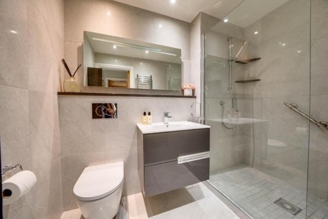 Tallest Building In The City Centre Sleeps 5 Incredible City Mountain And Lagan Views Belfast Esterno foto